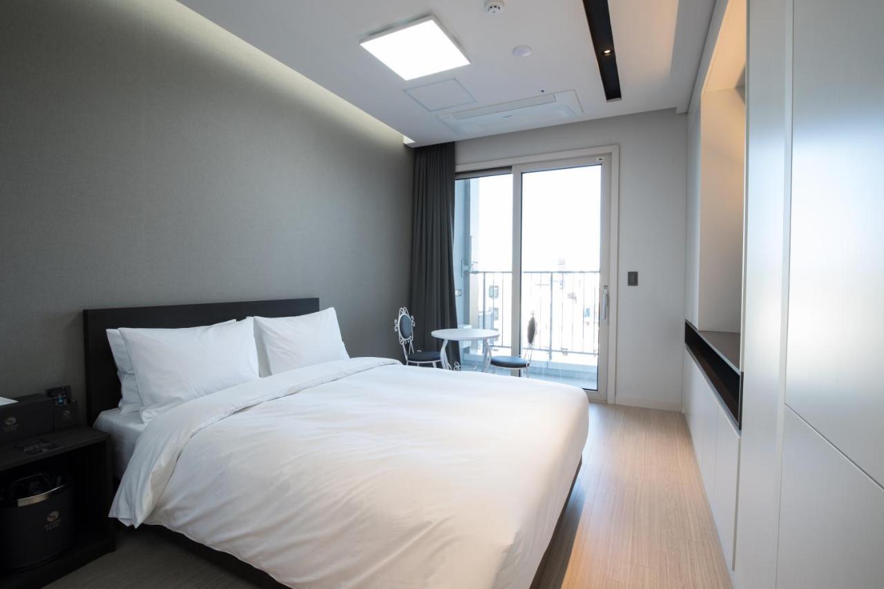 Sunrise Hotel Junior Suite Room11F Sea- View Sokcho Exteriör bild