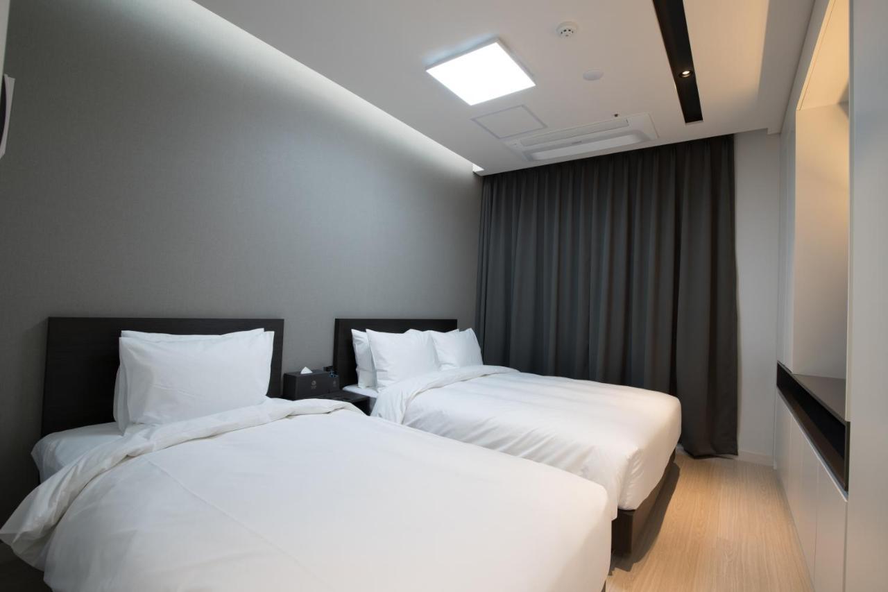 Sunrise Hotel Junior Suite Room11F Sea- View Sokcho Exteriör bild