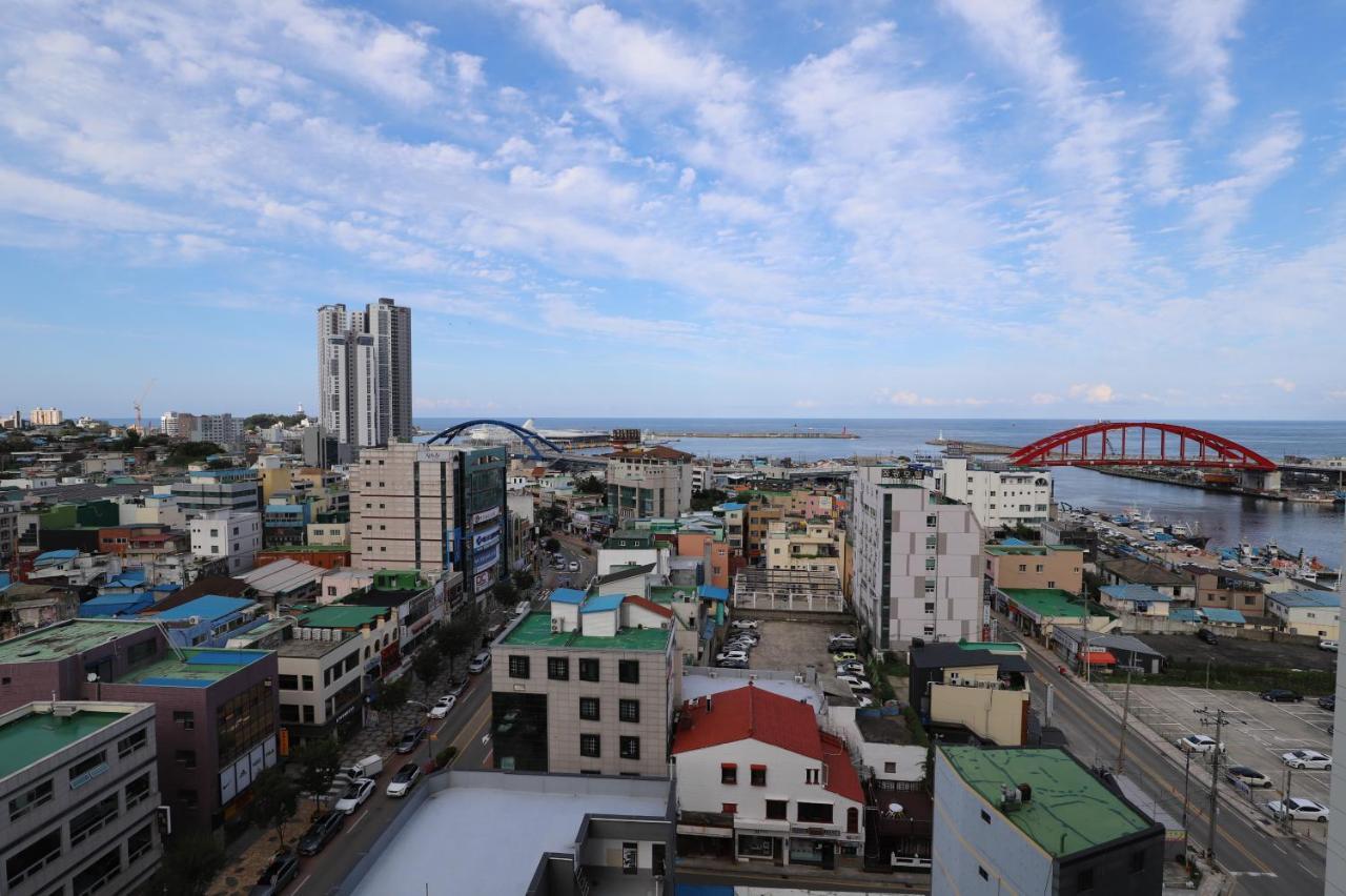 Sunrise Hotel Junior Suite Room11F Sea- View Sokcho Exteriör bild