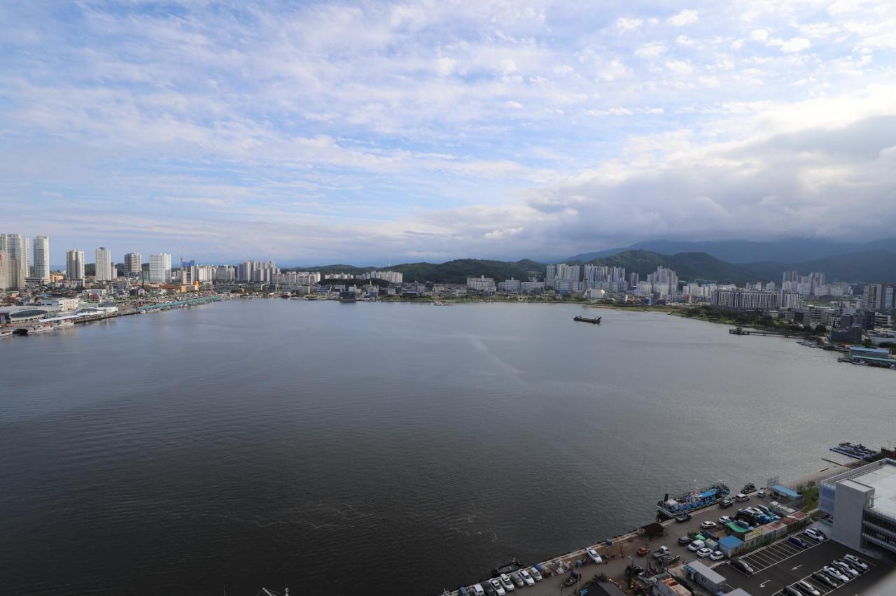 Sunrise Hotel Junior Suite Room11F Sea- View Sokcho Exteriör bild