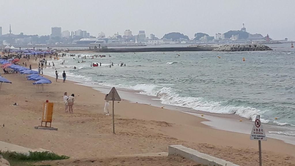 Sunrise Hotel Junior Suite Room11F Sea- View Sokcho Exteriör bild